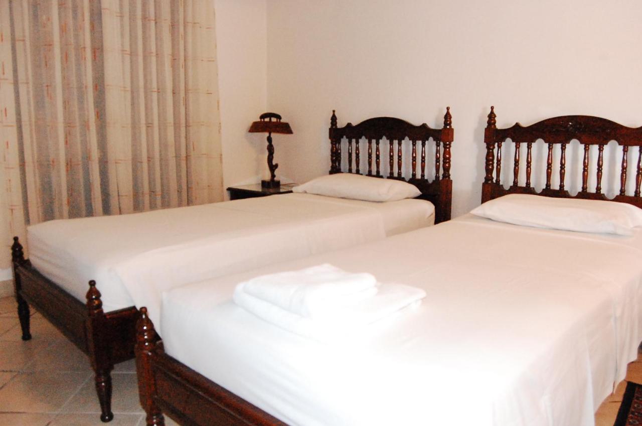 Hotel Bavaria 아순시온 외부 사진